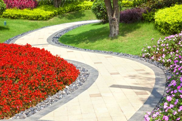 Cost of Garden Walkway Installation in Redmond
